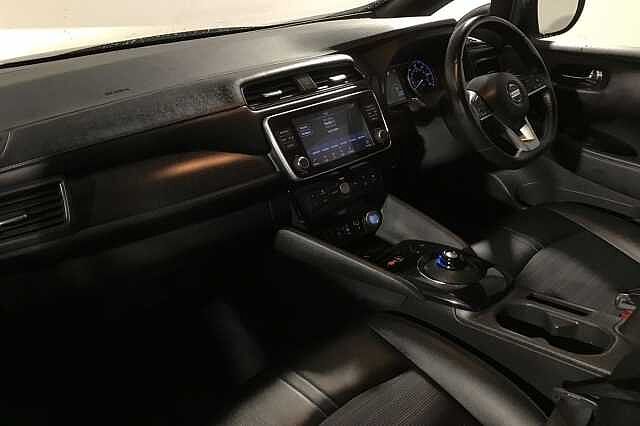 Nissan Leaf E (110kw) N - Connecta (40kWh) 5 Dr Hatchback