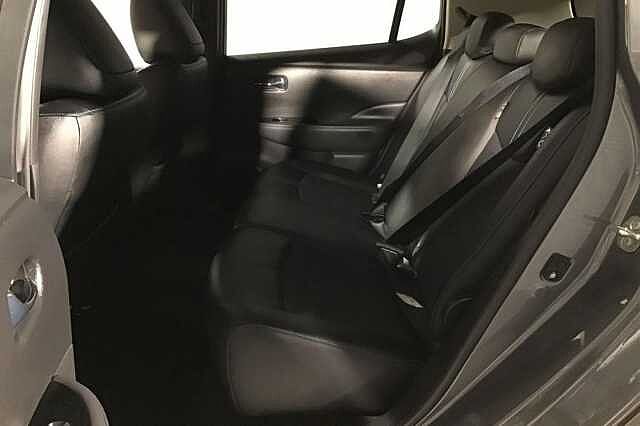 Nissan Leaf E (110kw) N - Connecta (40kWh) 5 Dr Hatchback