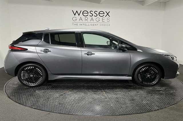 Nissan Leaf E (110kw) N-Connecta (39kWh) 5 Dr Hatchback