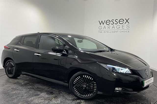 Nissan Leaf E (110kw) N-Connecta (39kWh) 5 Dr Hatchback