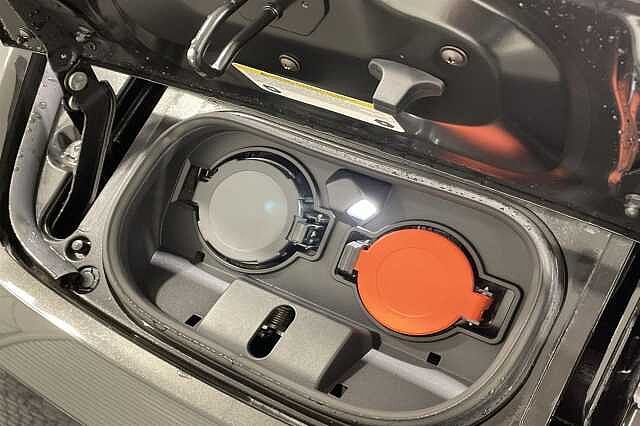 Nissan Leaf E (110kw) N-Connecta (39kWh) 5 Dr Hatchback