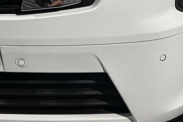 Nissan Primastar 2.0dCi (110ps) Tekna 30 L1H1 Panel Van