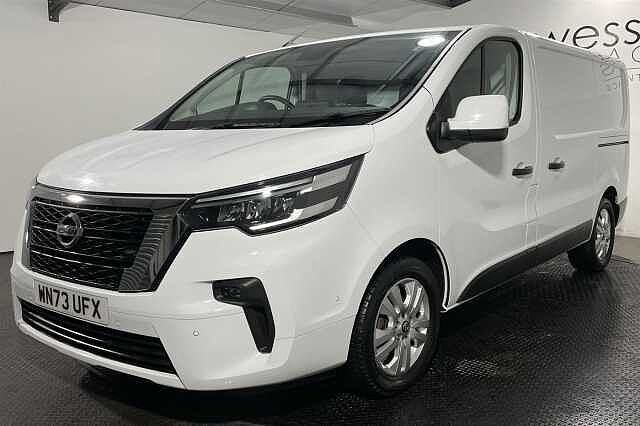 Nissan Primastar 2.0dCi (110ps) Tekna 30 L1H1 Panel Van