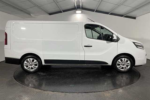 Nissan Primastar 2.0dCi (110ps) Tekna 30 L1H1 Panel Van