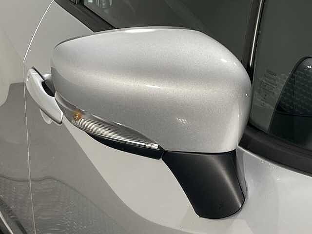 Nissan Micra 1.0 IG-T 92 Acenta 5dr CVT