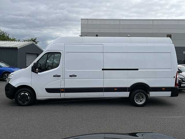 Nissan Interstar 2.3 dci 145ps H3 Tekna Van [TRW]