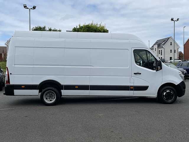 Nissan Interstar 2.3 dci 145ps H3 Tekna Van [TRW]