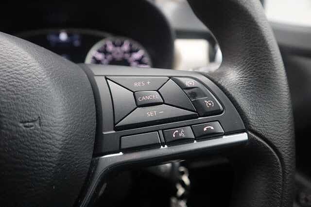 Nissan Micra 1.0 Acenta Hatchback 5dr Petrol Manual Euro 6 (71 ps)