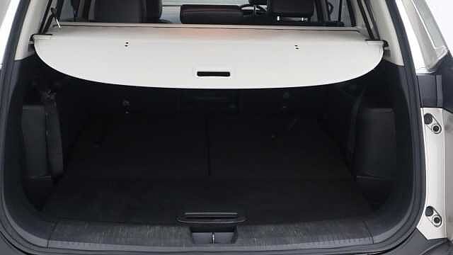 Nissan X-Trail 1.5 h e-POWER Tekna SUV 5dr Petrol Hybrid Auto e-4ORCE Euro 6 (s/s) (213 ps)