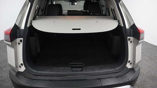 Nissan X-Trail 1.5 h e-POWER Tekna SUV 5dr Petrol Hybrid Auto e-4ORCE Euro 6 (s/s) (213 ps)