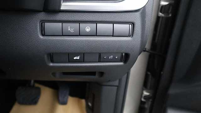 Nissan X-Trail 1.5 h e-POWER Tekna SUV 5dr Petrol Hybrid Auto e-4ORCE Euro 6 (s/s) (213 ps)