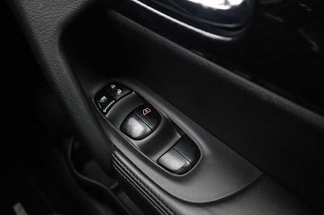 Nissan X-Trail 1.7 dCi N-Connecta SUV 5dr Diesel Manual Euro 6 (s/s) (150 ps)