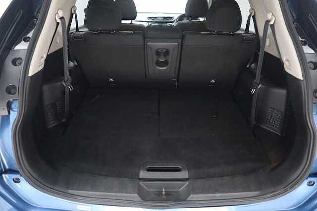 Nissan X-Trail 1.7 dCi N-Connecta SUV 5dr Diesel Manual Euro 6 (s/s) (150 ps)