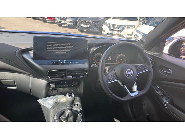Nissan Juke 1.0 DiG-T N-Connecta 5dr Petrol Hatchback