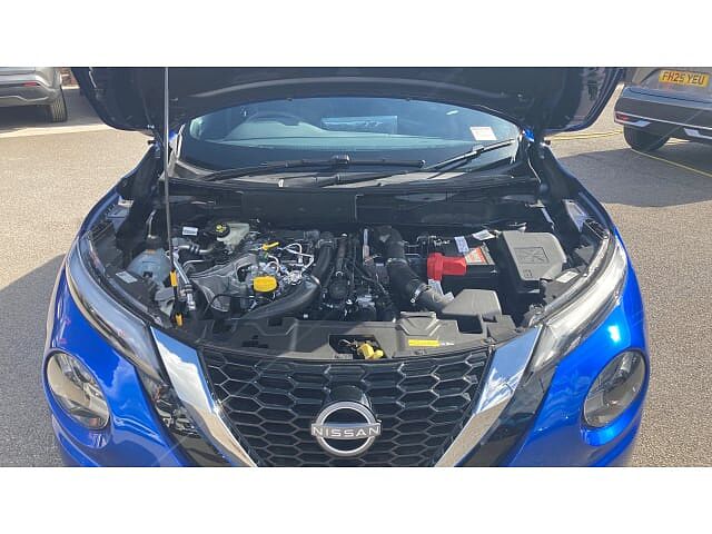 Nissan Juke 1.0 DiG-T N-Connecta 5dr Petrol Hatchback
