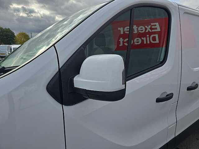 Nissan Primastar 2.0dCi (110ps) Tekna 30 L1H1 Panel Van