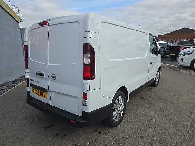 Nissan Primastar 2.0dCi (110ps) Tekna 30 L1H1 Panel Van