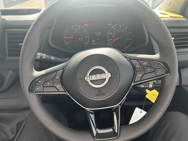 Nissan Primastar 30 L1 2.0 dCi 130ps H1 Acenta Van