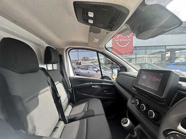 Nissan Primastar 30 L2 2.0 dCi 130ps H1 Acenta Van