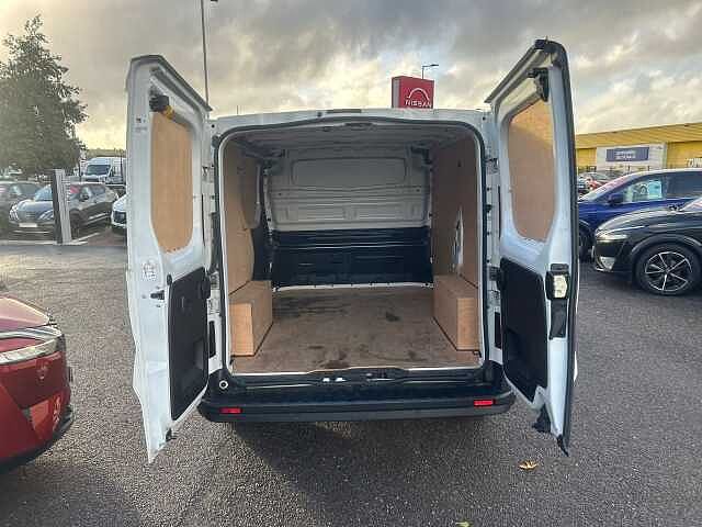 Nissan Primastar 30 L1 2.0 dCi 150ps H1 Tekna Van Auto