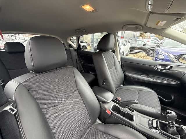 Nissan Pulsar 1.2 DiG-T N-Connecta 5dr