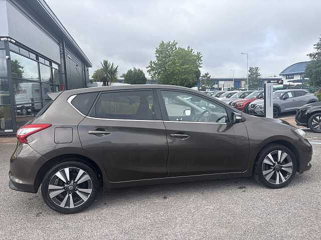 Nissan Pulsar 1.2 DiG-T Tekna 5dr Xtronic