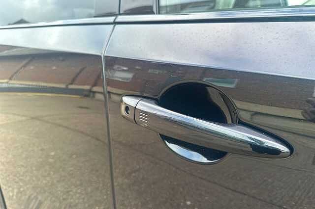 Nissan Ariya 160kW Advance 63kWh 22kWCh 5dr Auto