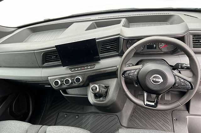 Nissan Interstar 2.0 dci 130ps H2 Tekna Van