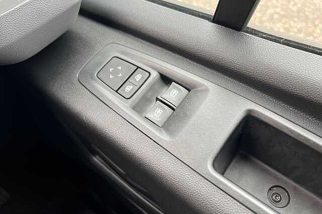 Nissan Interstar 2.0 dci 130ps H2 Tekna Van