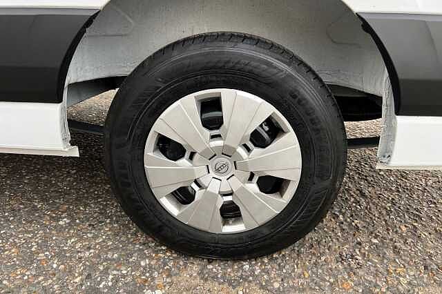 Nissan Interstar 2.0 dci 130ps H2 Tekna Van