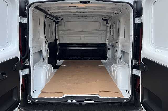 Nissan Primastar 2.0 dCi 130ps H1 Acenta Van