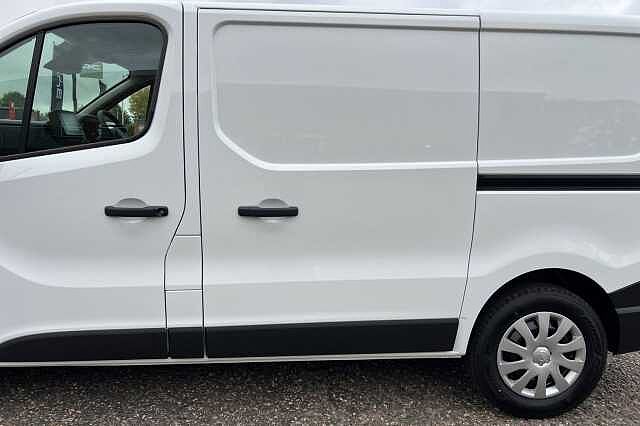 Nissan Primastar 2.0 dCi 130ps H1 Acenta Van