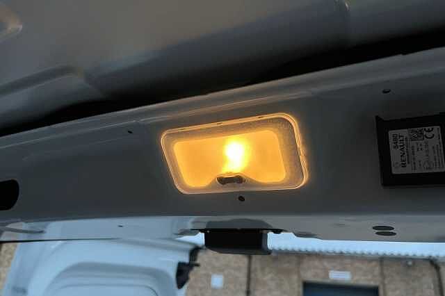 Nissan Primastar 2.0 dCi 130ps H1 Acenta Van