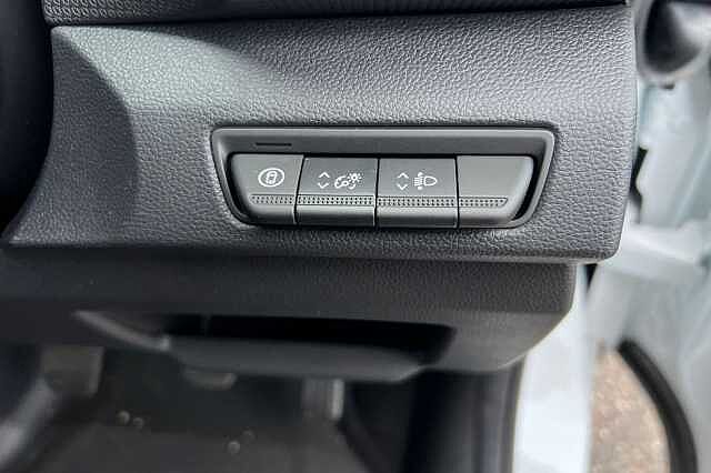 Nissan Primastar 2.0 dCi 130ps H1 Acenta Van