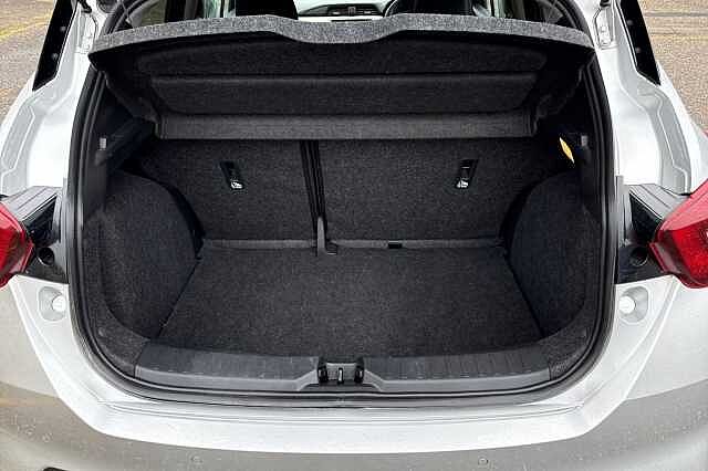 Nissan Micra 1.0 IG-T 92 Tekna 5dr