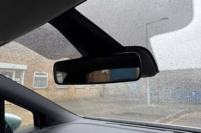 Nissan Micra 1.0 IG-T 92 Tekna 5dr