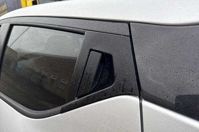 Nissan Micra 1.0 IG-T 92 Tekna 5dr