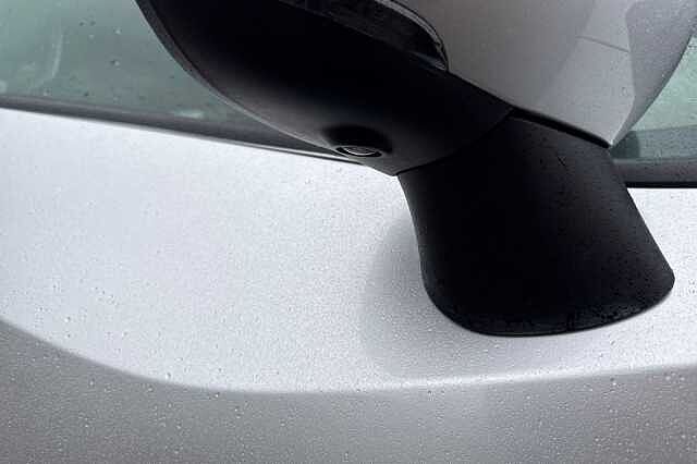 Nissan Micra 1.0 IG-T 92 Tekna 5dr