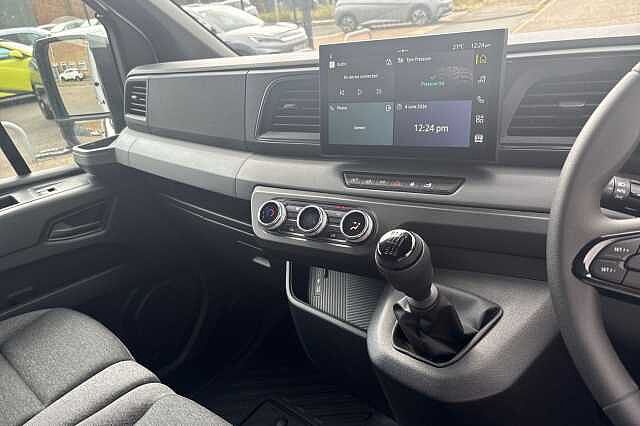 Nissan Interstar 2.0 dci 130ps H2 Acenta Van