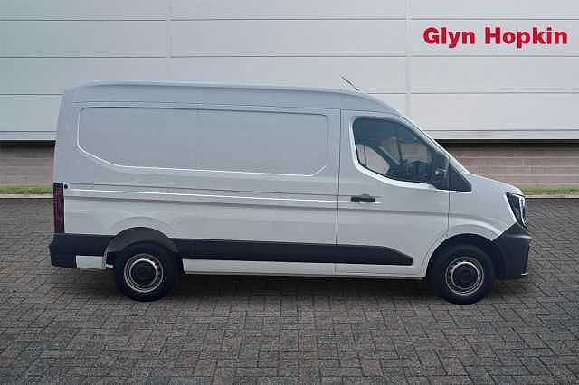 Nissan Interstar 2.0 dci 130ps H2 Acenta Van
