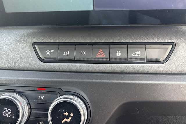 Nissan Interstar 2.0 dci 130ps H2 Acenta Van