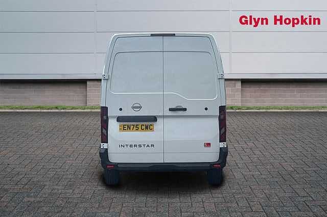 Nissan Interstar 2.0 dci 130ps H2 Acenta Van