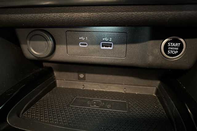 Nissan X-Trail 1.5 MHEV 163 Acenta Premium 5dr [7 Seat] Xtronic