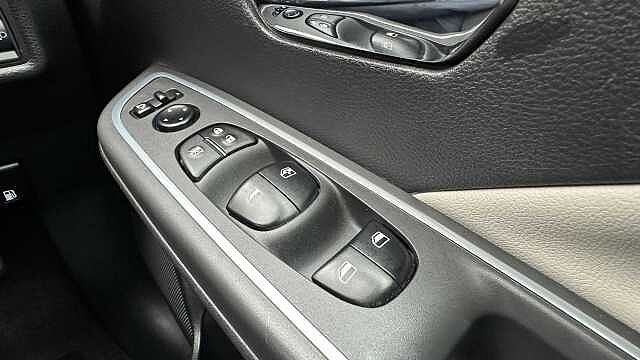 Nissan Micra 1.0 IG-T 100 Tekna 5dr Xtronic