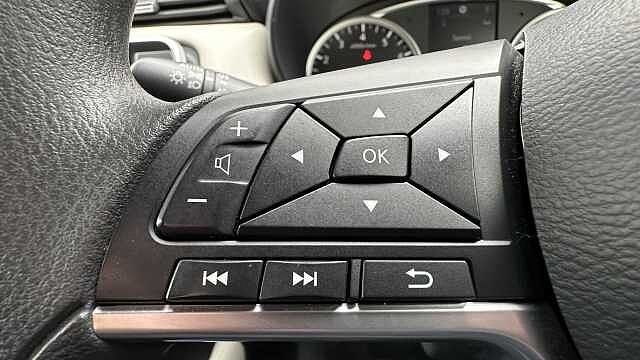 Nissan Micra 1.0 IG-T 100 Tekna 5dr Xtronic