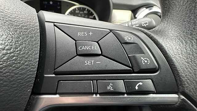 Nissan Micra 1.0 IG-T 100 Tekna 5dr Xtronic