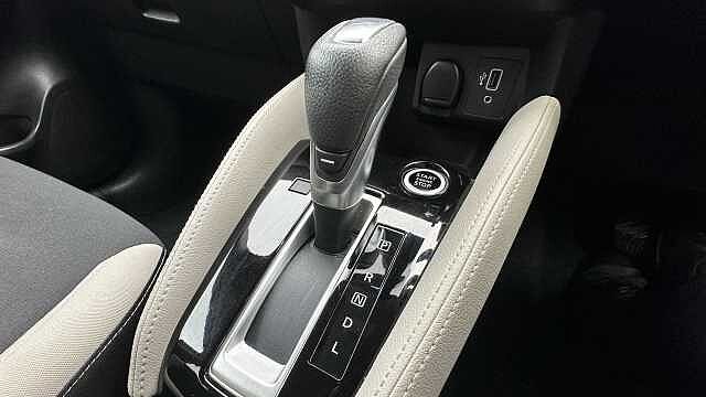 Nissan Micra 1.0 IG-T 100 Tekna 5dr Xtronic