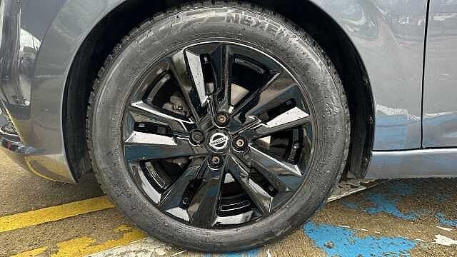 Nissan Micra 1.0 IG-T 100 Tekna 5dr Xtronic