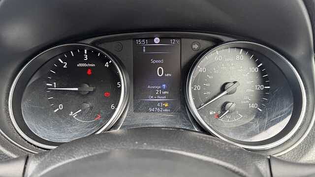 Nissan Qashqai 1.5 dCi N-Connecta 5dr