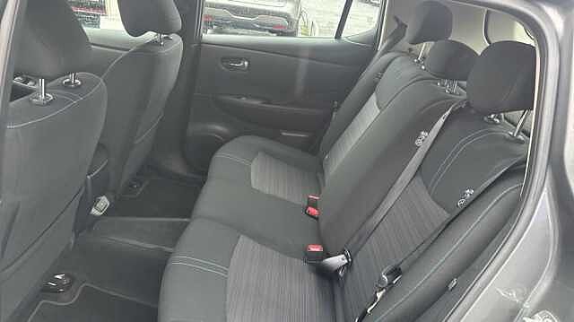 Nissan LEAF LEAF 110kW Acenta 40kWh 5dr Auto [6.6kw Charger]